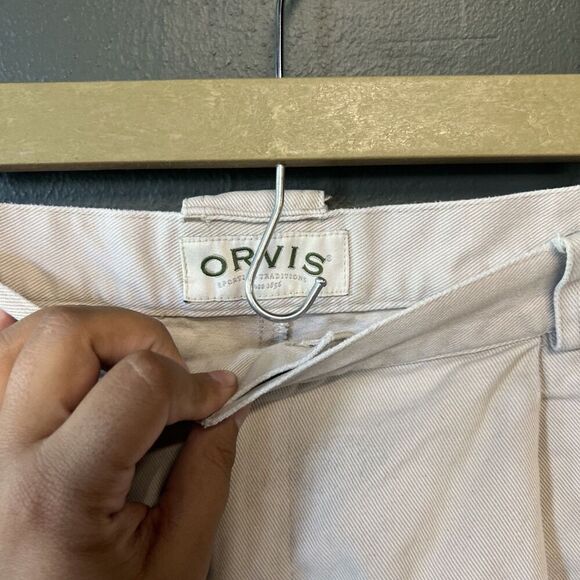 Orvis Khaki Leather Accent Pocket Cargo Outdoors Fishing Shorts 44 - Picture 3 of 4